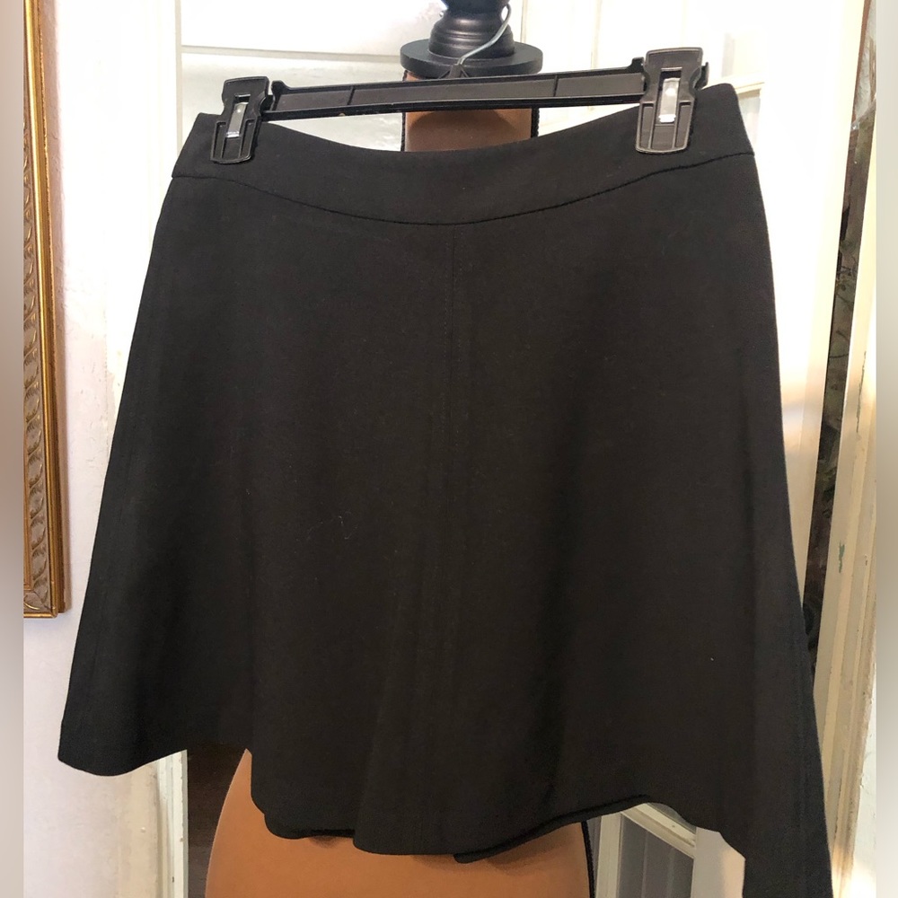 Loft mini skirt